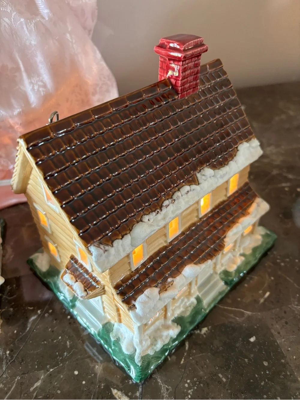 Vintage Ceramic Lighted General Store - Electric & Windup Music 🎵White Christmas